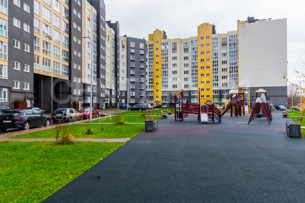 Продам двухкомнатную (2-комн.) квартиру, У.Громовой ул, 131 , Калининград г