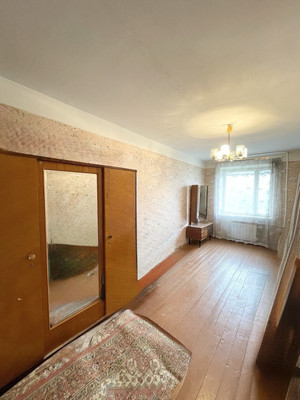 Продам трехкомнатную (3-комн.) квартиру, Свердлова ул, 23, Рошаль г