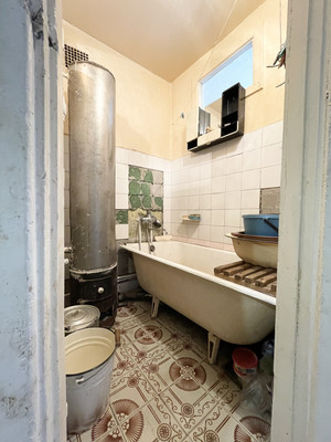 Продам трехкомнатную (3-комн.) квартиру, Свердлова ул, 23, Рошаль г
