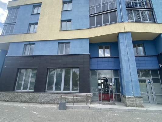 Сдам торговое помещение 101,6 м2, Репина ул, 52, Екатеринбург г