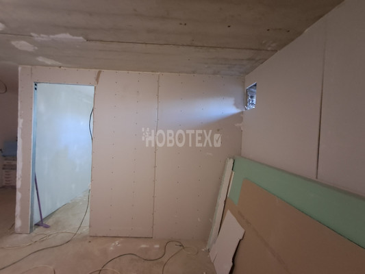 Продам склад 34,5 м2, Закруткина ул, 47, Горячий Ключ г