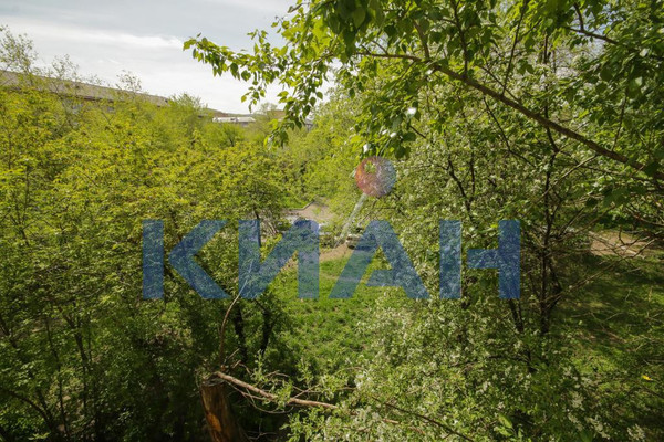 Продам двухкомнатную (2-комн.) квартиру, 60 лет Октября ул, 51, Красноярск г