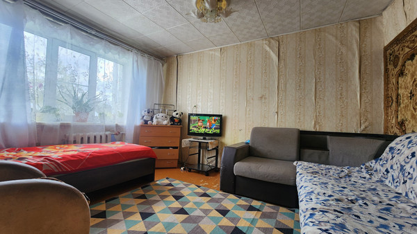 Продам комнату в 4-комн. квартире, Ленина ул, 4, Шабровский п