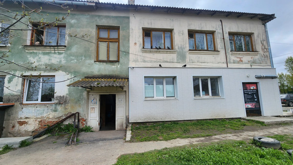 Продам комнату в 4-комн. квартире, Ленина ул, 4, Шабровский п