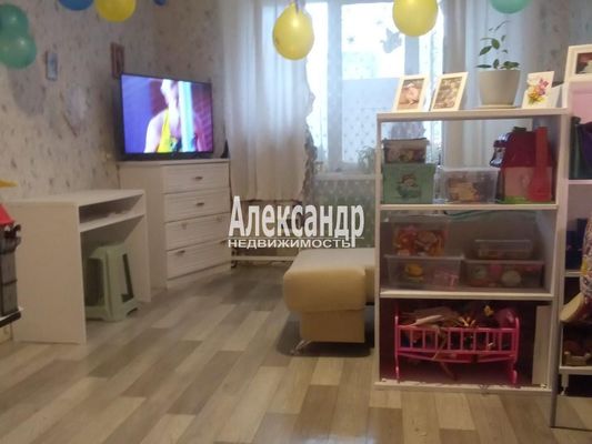 Продам однокомнатную (1-комн.) квартиру, 23, Тельмана п