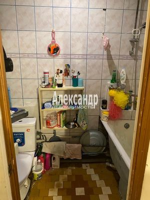 Продам однокомнатную (1-комн.) квартиру, 23, Тельмана п