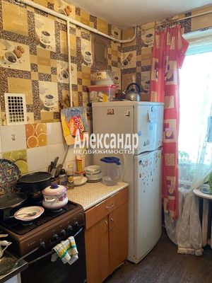 Продам однокомнатную (1-комн.) квартиру, 23, Тельмана п