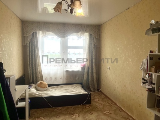 Продам трехкомнатную (3-комн.) квартиру, Калужского Ополчения ул, 5, Калуга г