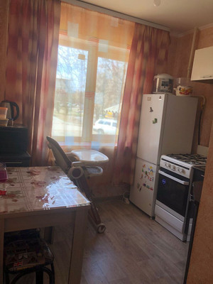 Продам однокомнатную (1-комн.) квартиру, 6-й кв-л, 8, Шелехов г