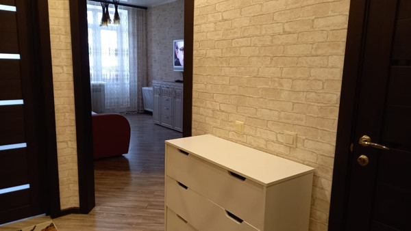 Продам двухкомнатную (2-комн.) квартиру, Березовый мкр, 97, Иркутск г