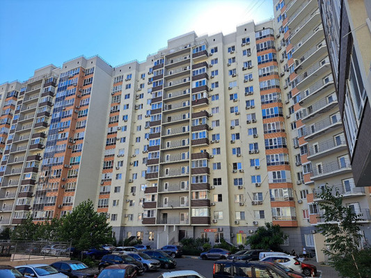 Продам двухкомнатную (2-комн.) квартиру, Южная ул, 27, Новороссийск г