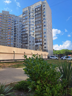 Продам двухкомнатную (2-комн.) квартиру, Южная ул, 27, Новороссийск г