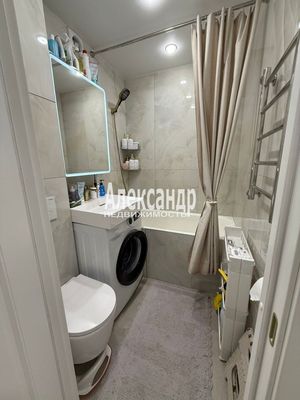 Продам двухкомнатную (2-комн.) квартиру, Заневский пр-кт, 22, Санкт-Петербург г