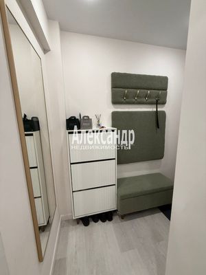 Продам двухкомнатную (2-комн.) квартиру, Заневский пр-кт, 22, Санкт-Петербург г
