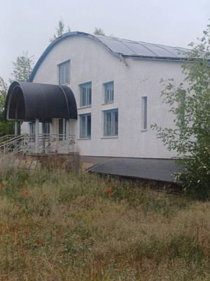 Продам коммерческое помещение 200 м2, Коростенская ул, 22, Молочное с