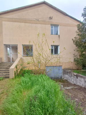 Продам коммерческое помещение 200 м2, Коростенская ул, 22, Молочное с