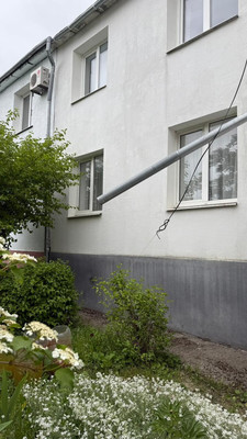 Продам трехкомнатную (3-комн.) квартиру, Лесная ул, 3, Бахчисарай г