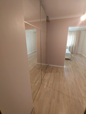 Продам трехкомнатную (3-комн.) квартиру, Бухарестская ул, 23Ак1, Санкт-Петербург г