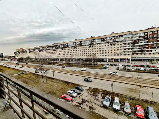 Продам трехкомнатную (3-комн.) квартиру, Бухарестская ул, 23Ак1, Санкт-Петербург г