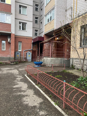 Продам трехкомнатную (3-комн.) квартиру, Свободы ул, 35/75, Сыктывкар г
