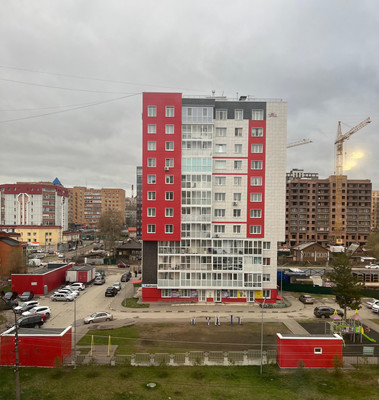 Продам трехкомнатную (3-комн.) квартиру, Свободы ул, 35/75, Сыктывкар г