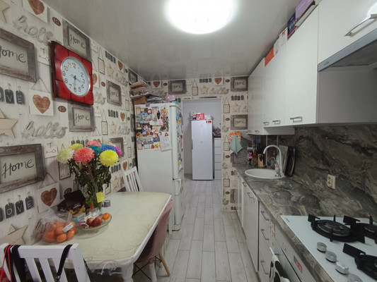 Продам трехкомнатную (3-комн.) квартиру, Полины Осипенко ул, 23, Ишим г