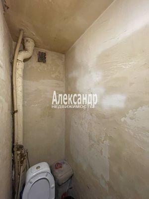 Продам двухкомнатную (2-комн.) квартиру, Нейшлотский пер, 15ВД, Санкт-Петербург г