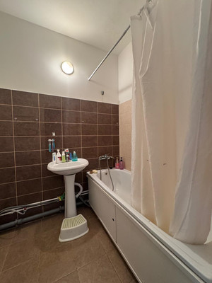 Продам двухкомнатную (2-комн.) квартиру, Крымская (Мирный мкр.) ул, 10, Мирный п