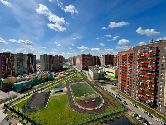 Продам двухкомнатную (2-комн.) квартиру, Крымская (Мирный мкр.) ул, 10, Мирный п