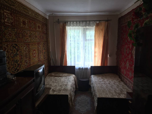 Продам двухкомнатную (2-комн.) квартиру, Деповская ул, 8, Туапсе г