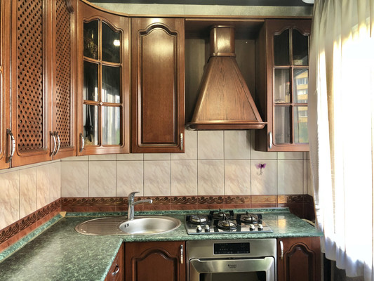 Продам трехкомнатную (3-комн.) квартиру, Карпинского ул, 37, Пенза г