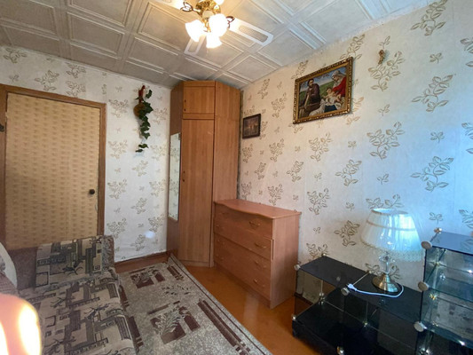 Продам трехкомнатную (3-комн.) квартиру, Юбилейная ул, 17, Люберцы г