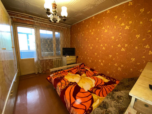 Продам трехкомнатную (3-комн.) квартиру, Юбилейная ул, 17, Люберцы г