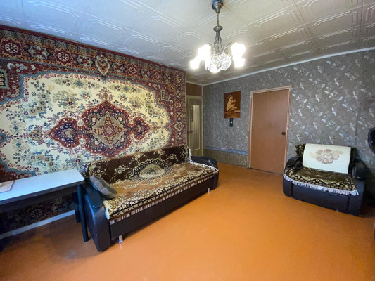 Продам трехкомнатную (3-комн.) квартиру, Юбилейная ул, 17, Люберцы г