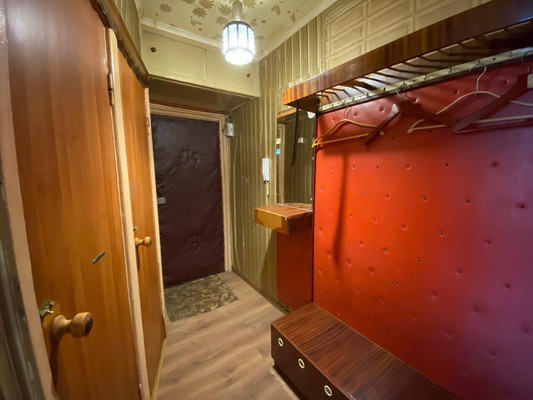 Продам трехкомнатную (3-комн.) квартиру, Юбилейная ул, 17, Люберцы г
