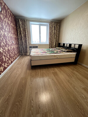 Продам двухкомнатную (2-комн.) квартиру, Солнечная ул, 31к1, Киров г