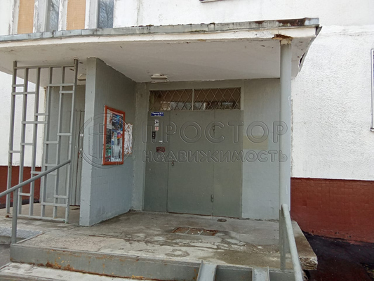 Продам двухкомнатную (2-комн.) квартиру, Шокальского проезд, 28, Москва г