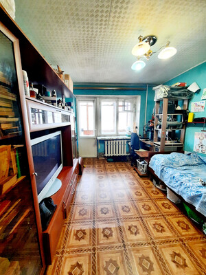 Продам двухкомнатную (2-комн.) квартиру, Дерендяева ул, 112, Киров г
