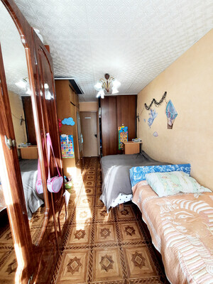 Продам двухкомнатную (2-комн.) квартиру, Дерендяева ул, 112, Киров г