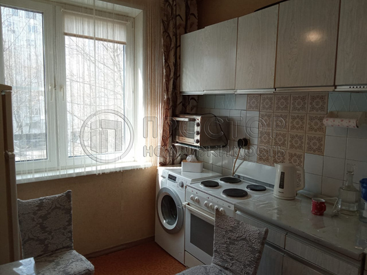 Продам двухкомнатную (2-комн.) квартиру, Шокальского проезд, 28, Москва г