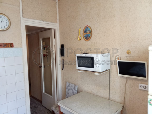 Продам двухкомнатную (2-комн.) квартиру, Шокальского проезд, 28, Москва г