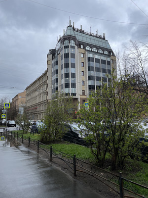 Продам трехкомнатную (3-комн.) квартиру, Лахтинская ул, 25Б, Санкт-Петербург г