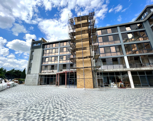 Продам трехкомнатную (3-комн.) квартиру, Володарского ул, 9, Алушта г