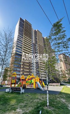 Продам двухкомнатную (2-комн.) квартиру, Новая ул, 17к2, Мурино п
