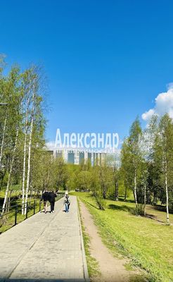 Продам двухкомнатную (2-комн.) квартиру, Новая ул, 17к2, Мурино п