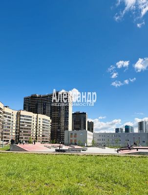Продам двухкомнатную (2-комн.) квартиру, Новая ул, 17к2, Мурино п