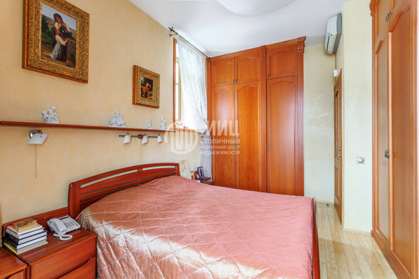 Продам трехкомнатную (3-комн.) квартиру, Садовая-Кудринская ул, 28-30, Москва г