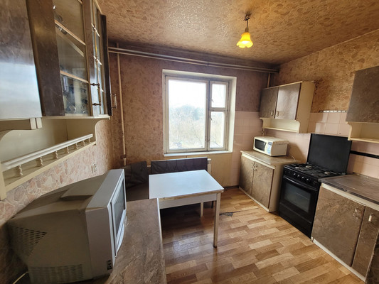 Продам двухкомнатную (2-комн.) квартиру, Чугунова ул, 34, Раменское г