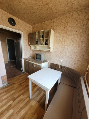 Продам двухкомнатную (2-комн.) квартиру, Чугунова ул, 34, Раменское г