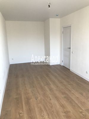 Продам однокомнатную (1-комн.) квартиру, Екатерининская ул, 19, Мурино п